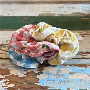 Sézane scrunchie 3 pack in gingham